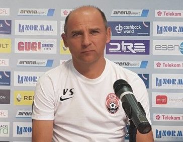 Виктор Скрипник: «Хочется видеть болельщиков, которые находятся на стадионе, перед собой. А впереди ты видишь пустую трибуну…»